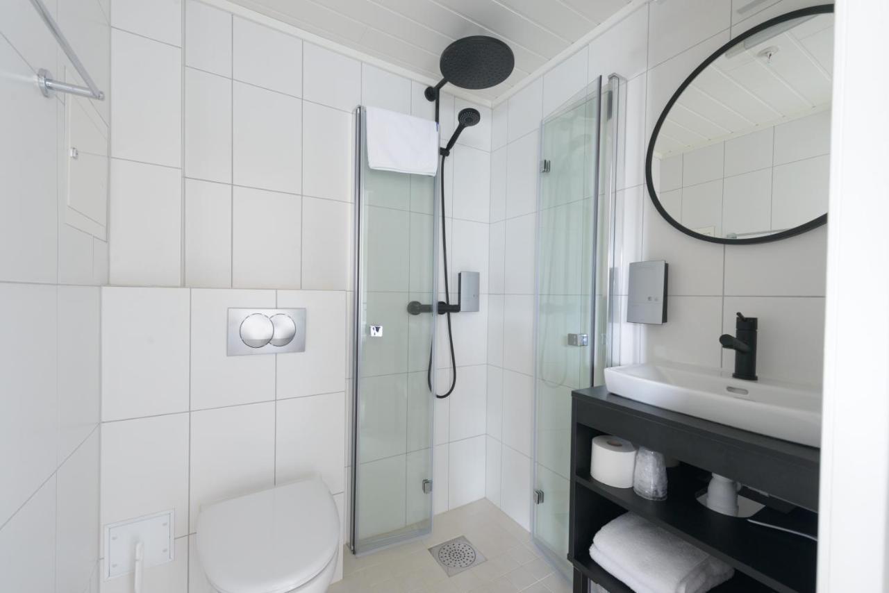 Gronnbuene Rorbu Hotel アンデネス エクステリア 写真