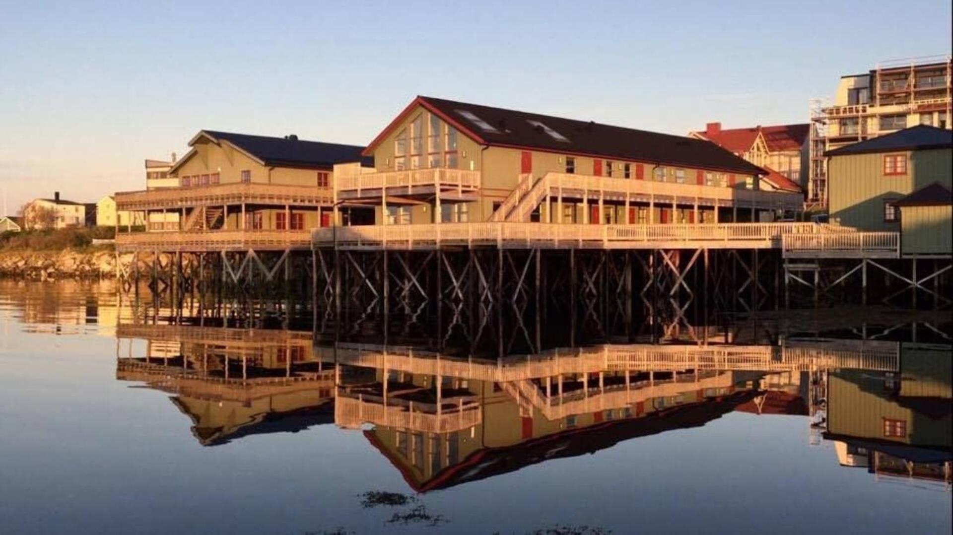 Gronnbuene Rorbu Hotel アンデネス エクステリア 写真