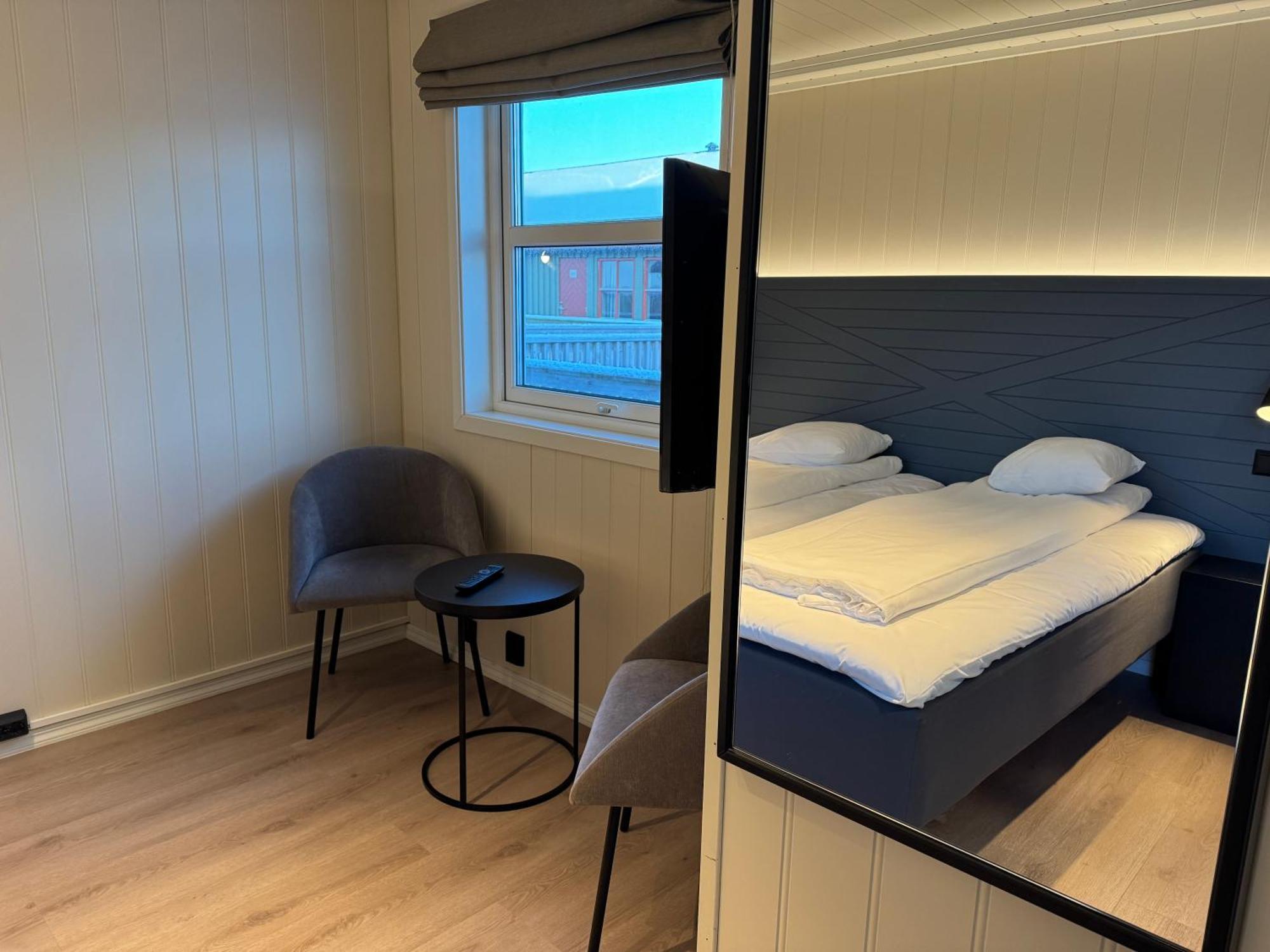 Gronnbuene Rorbu Hotel アンデネス エクステリア 写真